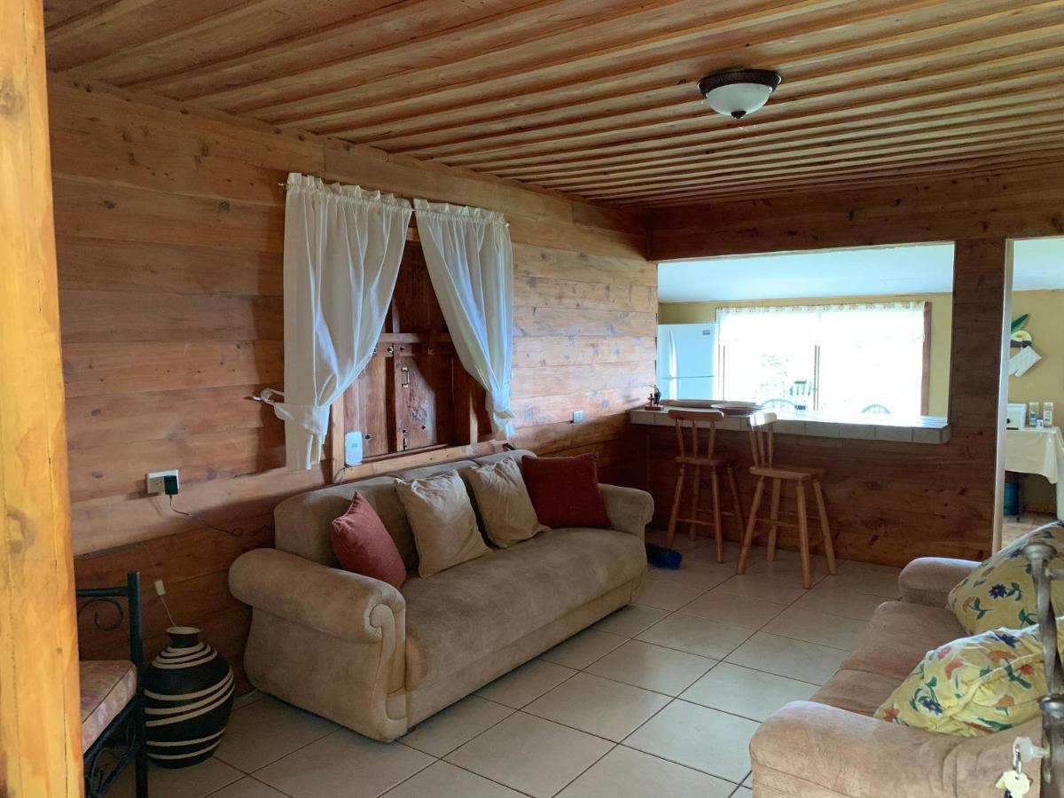 Chalet La *